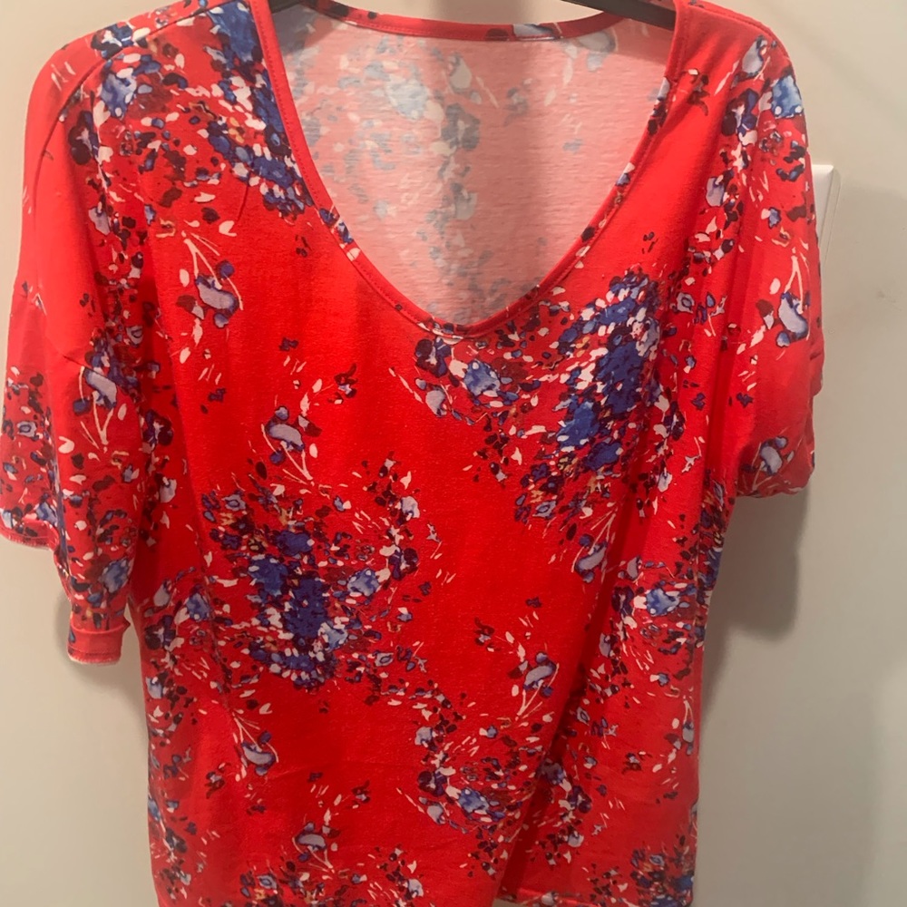 Pullover, short sleeve T shirt